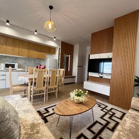 West View Apartment Durrës Esterno foto
