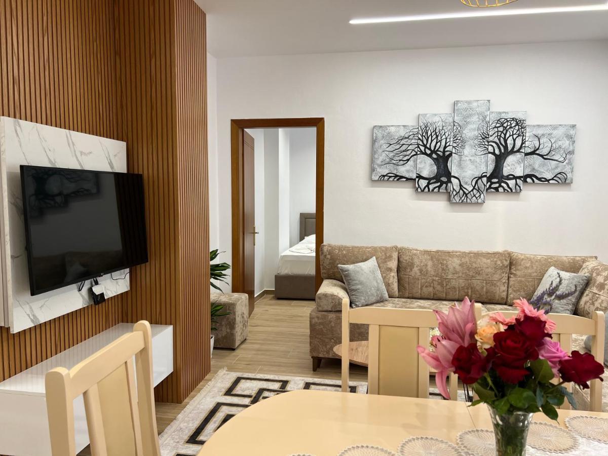 West View Apartment Durrës Esterno foto