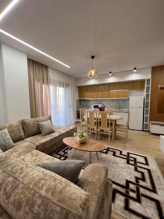 West View Apartment Durrës Esterno foto